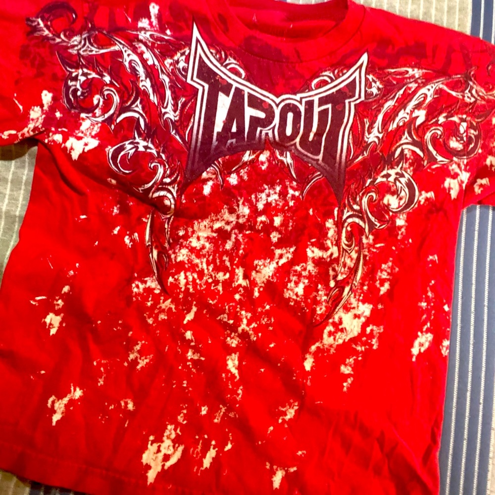 Tapout T-Shirt Size - M